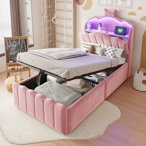 Barneseng 90x200 cm, hydraulisk opbevaring, fløjl, LED-farveskift, USB-C & gavl med opbevaring – rosa