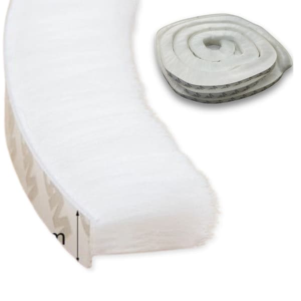 Självhäftande vit borsttätning för skåpfönster och dörrar 9x23 mm, 4,9 m