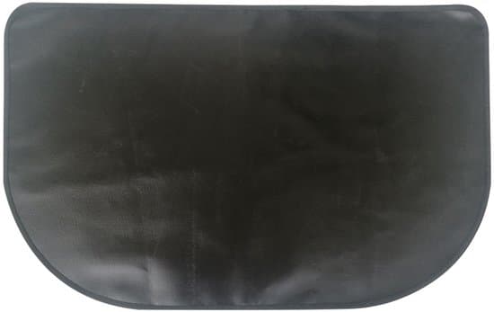 Én sort brandsikker og olieafvisende måtte (102 x 50 cm) - Vaskbar BBQ/pejs gulvbeskytter til brændeovne