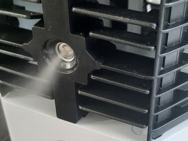 Mini luftkonditionering 2-i-1 USB med luftfuktare 8 W
