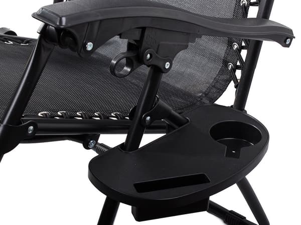 Sammenklappelig zero gravity-solstol med sidebord og nakkestøtte sort