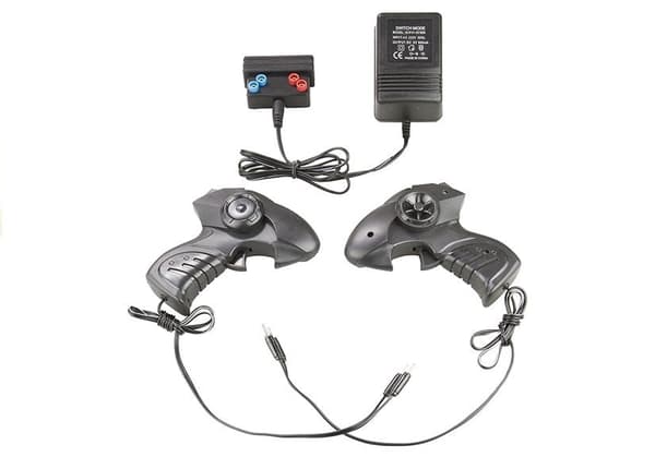 Bilbana 565 cm med 2 formelbilar, loopar och 220V adapter