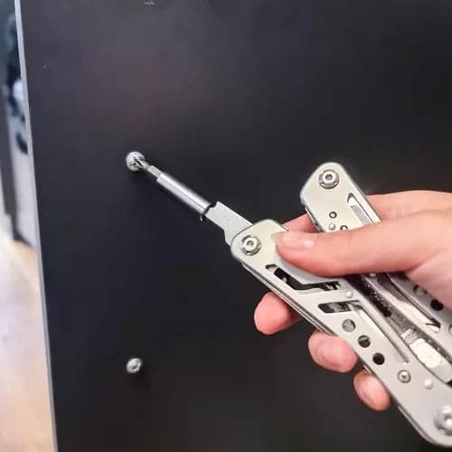 Multiverktyg i rostfritt stål 13-i-1 med fodral, bitsadapter & 11 bits