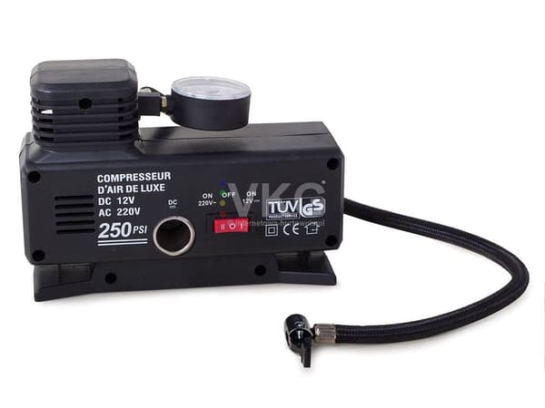 Luftkompressor 230V/12V 250 PSI med tryckmätare och 3 munstycken
