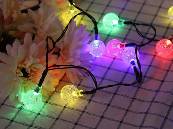 Solcellsdriven ljusslinga 20 LED multicolor 4,5 m, 8 lägen