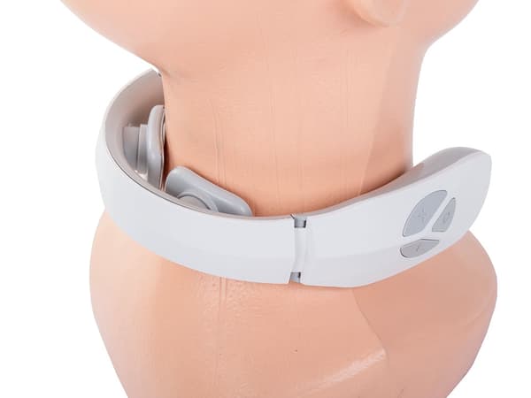Nackmassager med elektriska impulser 12 program batteridriven inkl AAA