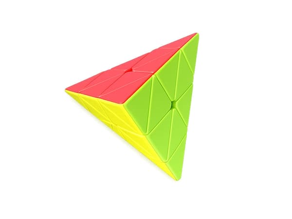 Pyraminx pyramidekube 3D logikpuslespil roterende plast 9,5 cm