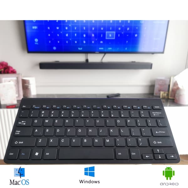 Langaton näppäimistö 2.4GHz USB Smart TV/PC/Mac/Android musta