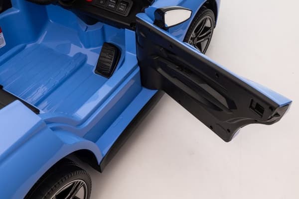 Batteridrevet legetøjsbil Audi E-Tron GT blå