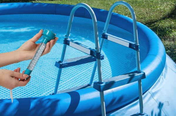 Flydende pooltermometer med snor, Celsius/Fahrenheit, 19 cm