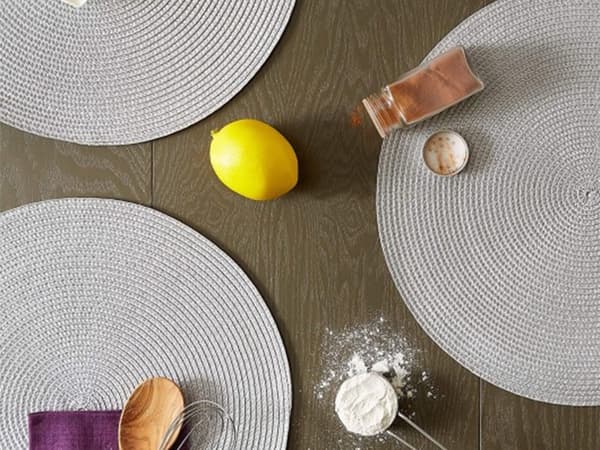 Rund bordstablett plast flätad grå Ø38 cm 1-pack
