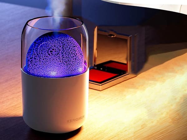 Luftfugter 300 ml med aromaterapi LED-lys USB 14,5 x 8,5 cm