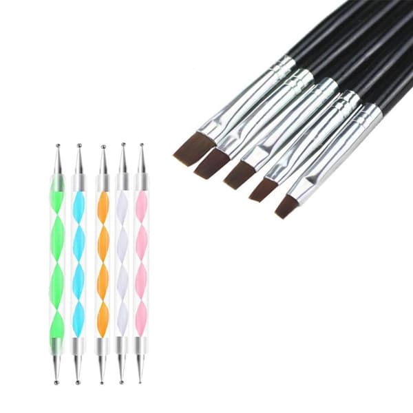 Eksklusivt sæt til neglekunst - 5 sorte UV-pensler & Dotting