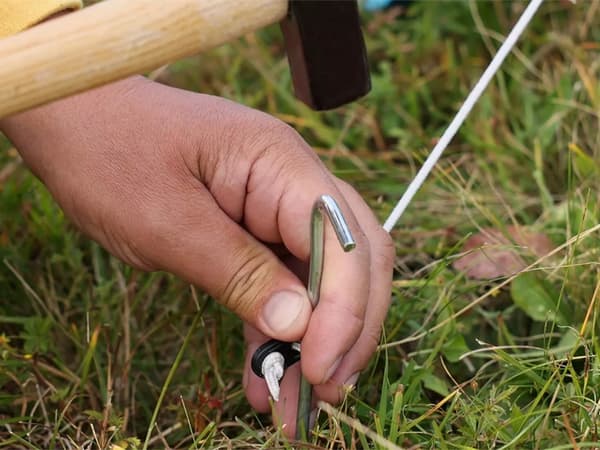 Tältpinnar i stål 31 cm 10-pack silver