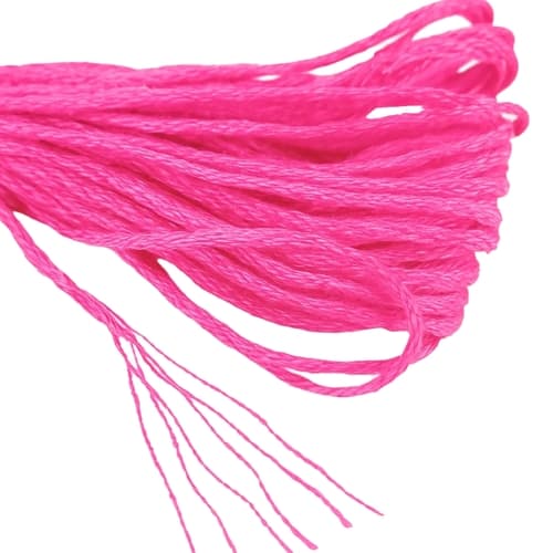 Broderigarnset polyester 50 färger, 8 m/nystan, 50-pack