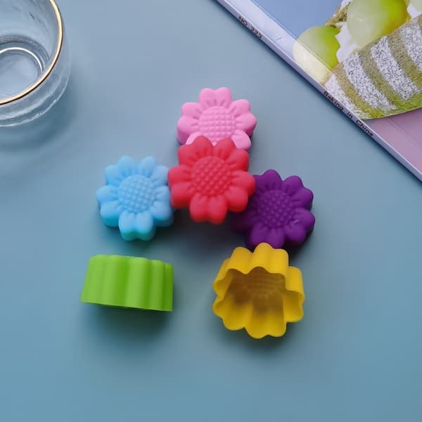 12 Daisy Silikone Bageforme Genanvendelige Chokoladeforme til Hjemmekøkken Dessertfremstilling