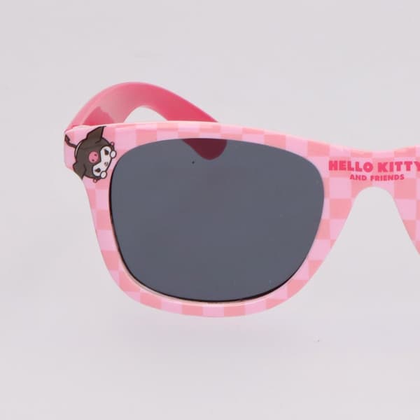 Hello Kitty Friends -aurinkolasit ja lippalakki -setti