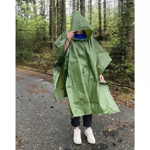 Grön Regnponcho i PVC – Vattentät Poncho för Regn