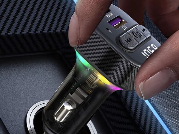 Bilsender FM MP3/WMA USB A+USB C 30W