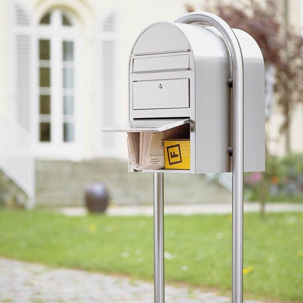 Bobi Swiss Brevlåda, Grå - A - Som ny