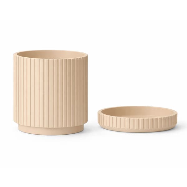 Moderne, rillet beige urtepotte med plantefod