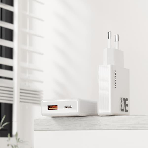 GaN A30EUL 30W USB-A USB-C Väggladdare - Vit