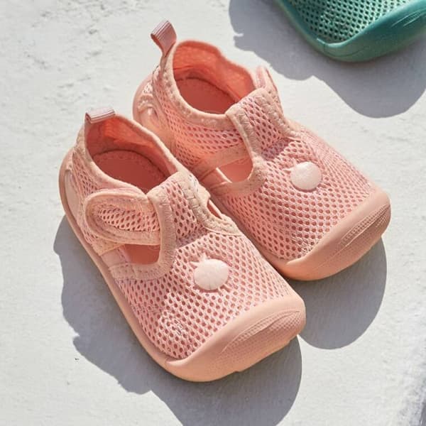 Velcrosko til vand og strand - Lassig - Pink 24