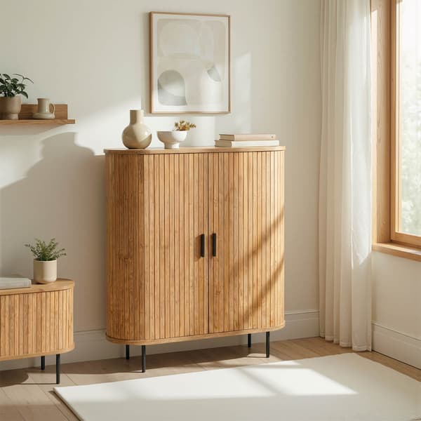 TRISH Høj skydekommode 100 cm egetræ med to låger, rillet, moderne