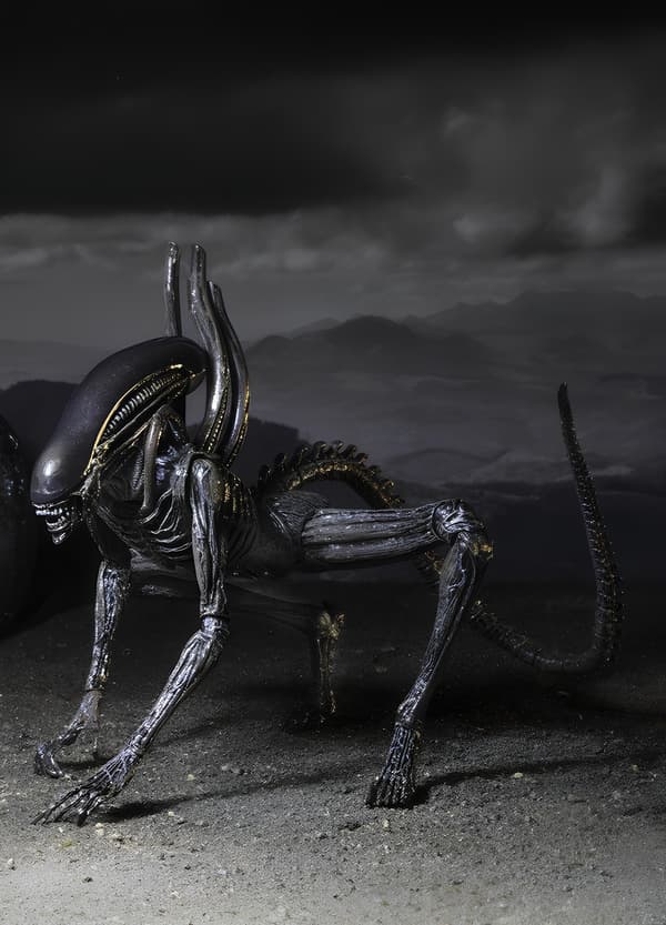Alien Xenomorph 18cm keräilyhahmo