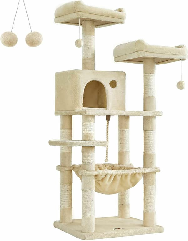 Beige kradsetårn til katte 143 cm