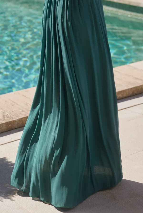 Denise - Maxikjole med elegant drapering og mesh S
