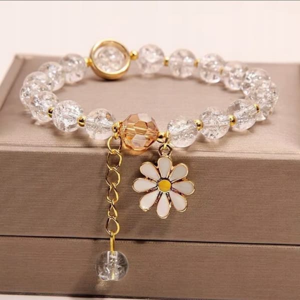Kristallarmband med blomma i presentask
