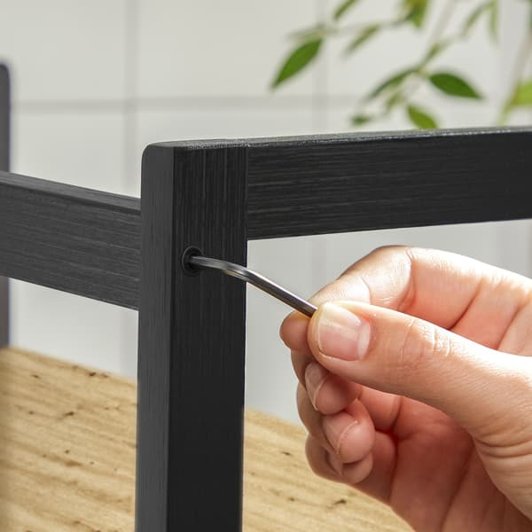 Loft Artisan krydderirækkel i egetræ med to niveauer.