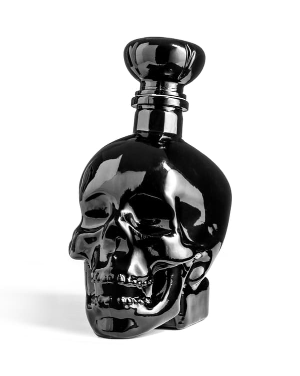 BLACK SKULL karaff 750 ml