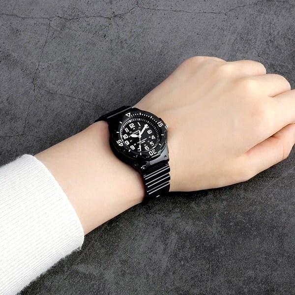 Damklocka Casio LRW-200H 1BV (zd557b) + Låda