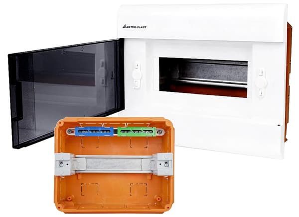 Infälld modulär elcentral 1x8 N+PE 8 ABS PC IP40 Vit