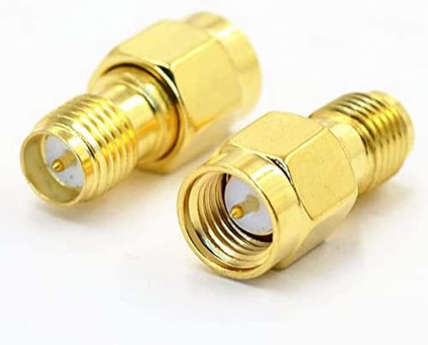 SMA-stik / SMA-RP-fatningsadapter