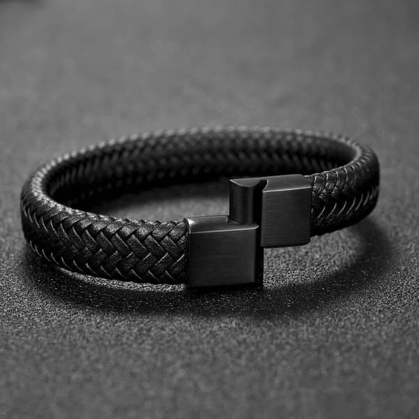 Herrflätat läderarmband TITAN Presentarmband för handled
