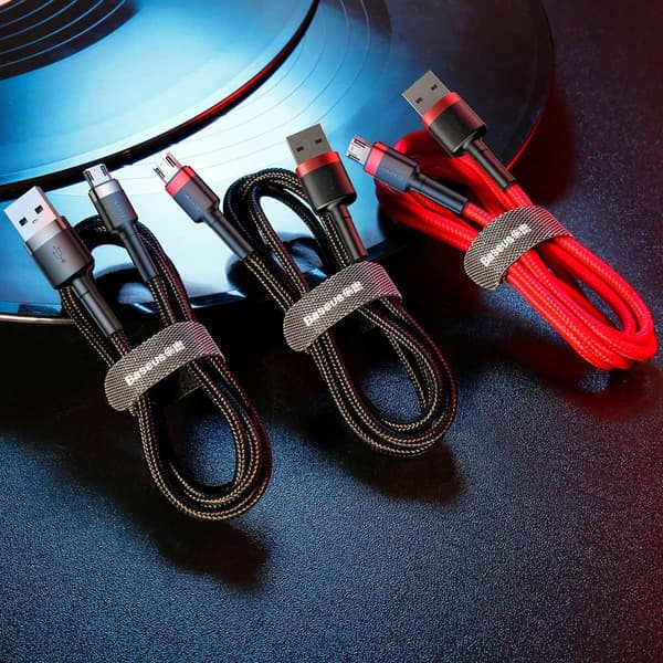 Hållbar flexibel kabel USB microUSB 1.5A 2M röd