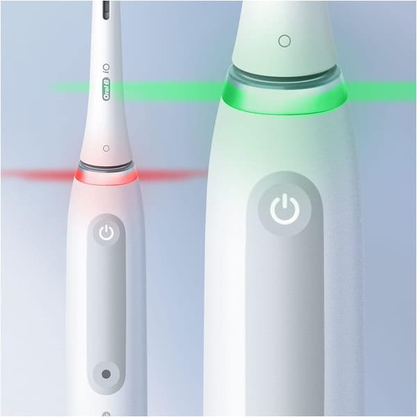 Oral-B iO Series 4 Eltandborste Vit