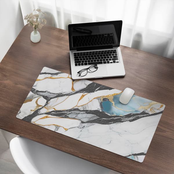Antiskridskrivebordsmåtte med marmorprint 90x45 cm