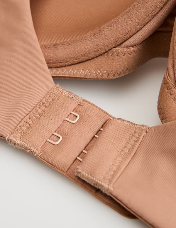 Q1.12 SPACER Esotiq vadderad bh | beige 65E