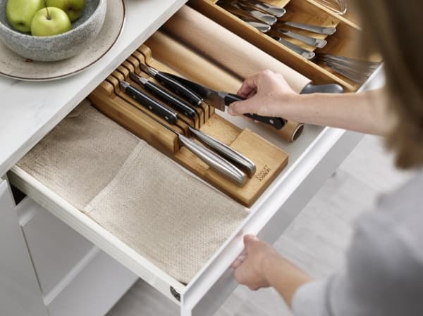 DrawerStore bambuinen aterinjärjestäjä / Joseph Joseph