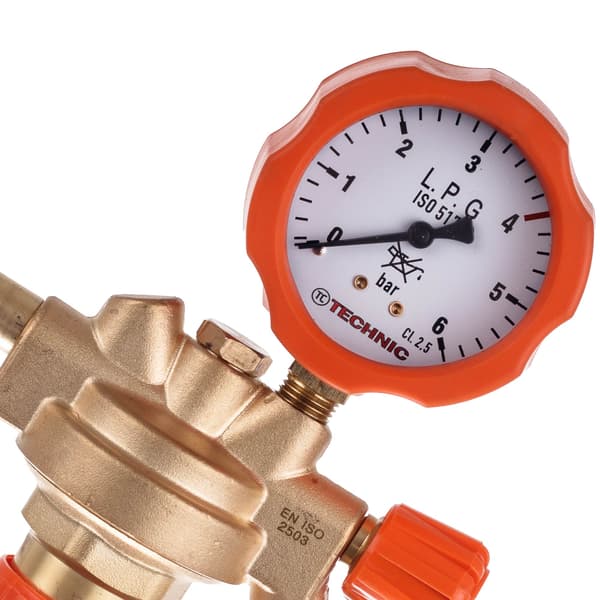 PROPAN BUTAN LPG FLASKEREGULATOR TRYKMÅLERE MESSINGVENTIL GASHUS