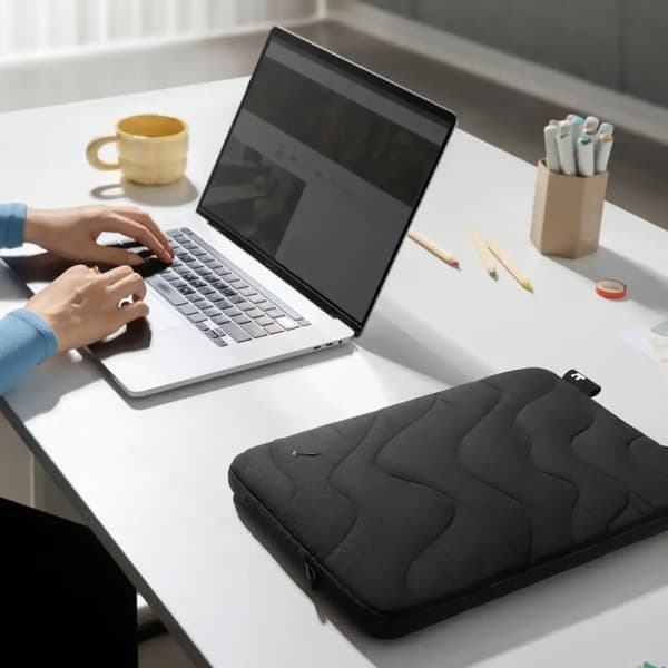 Tomtoc - Terra-A27 Laptop-sleeve til 13 tommer MacBook Air - MacBook-etui sort