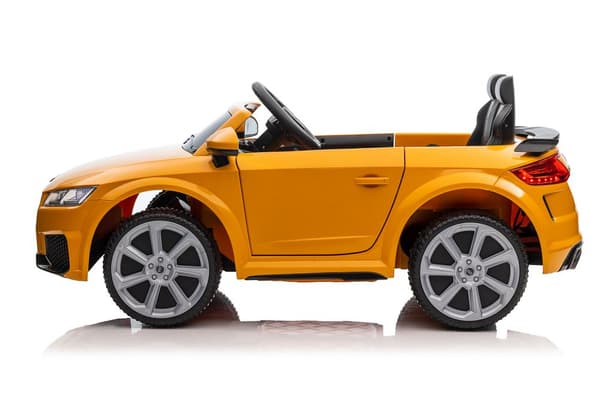 Audi TT RS gul batteridriven bil