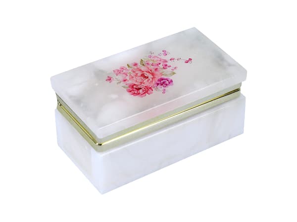 Rektangulär alabasterlåda 8x4cm