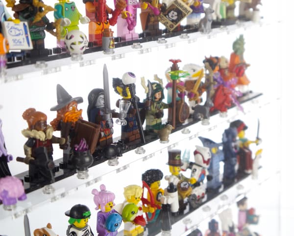 Stor displaylåda för 60 legofigurer plus extra dubbar