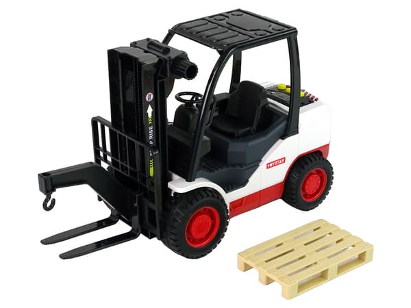 Gaffeltruck som flyttar gaffelpall.