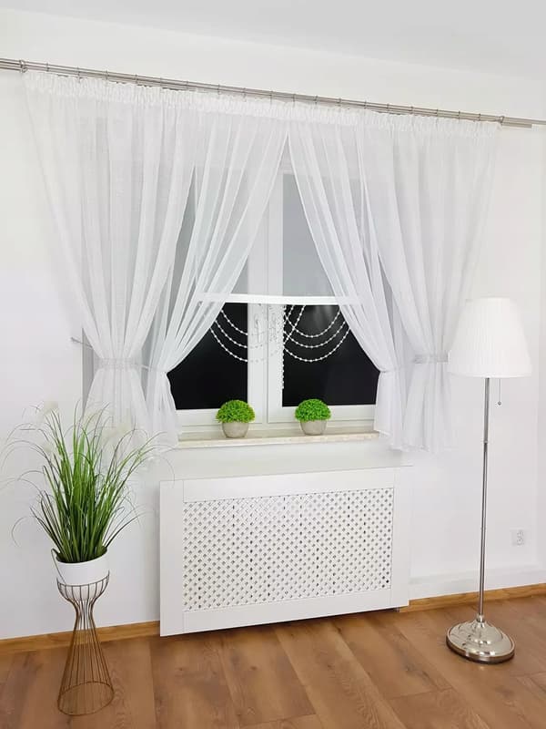 Gardin og panel, dekorativt sæt med perler